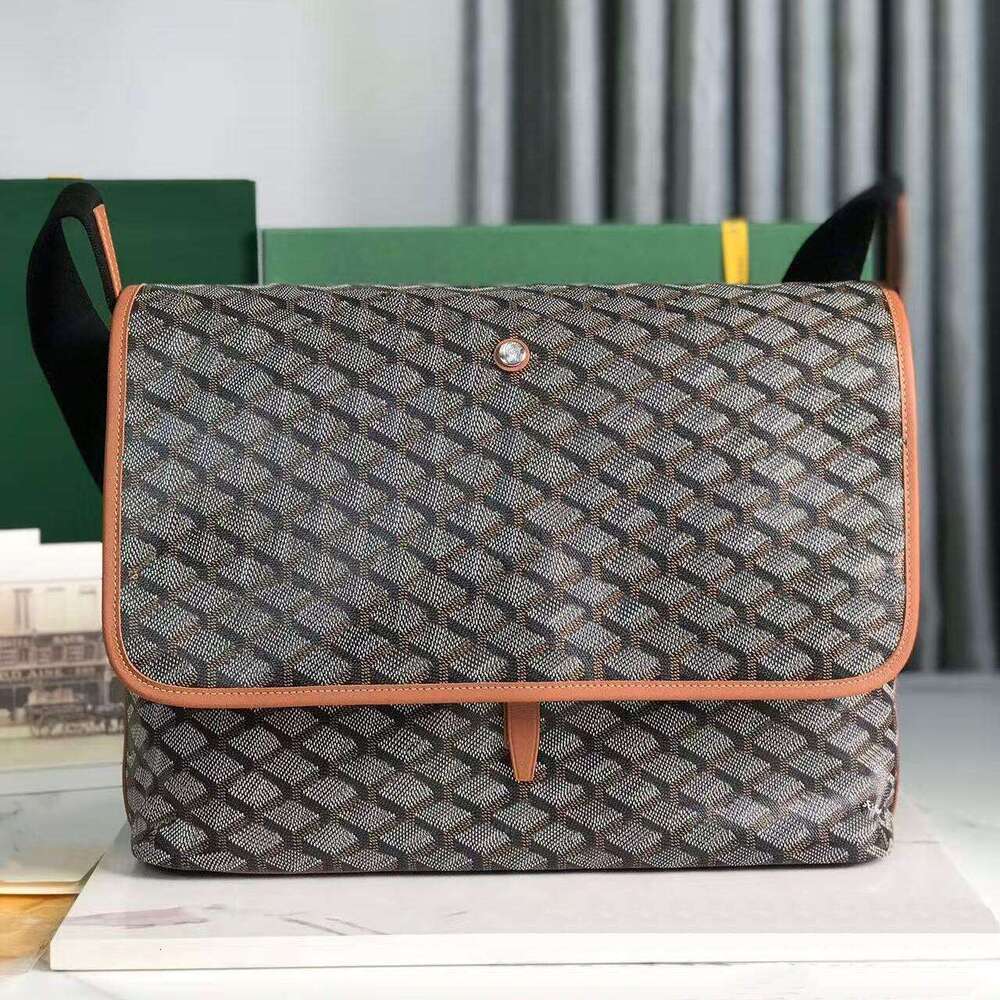 CAPETIEN Medium Postman Bag Designer bag tote Luxury handbags Womens mens genuine leather crossbody bag 10A quality Shoulder Bag fashion Messenger bag travel bag