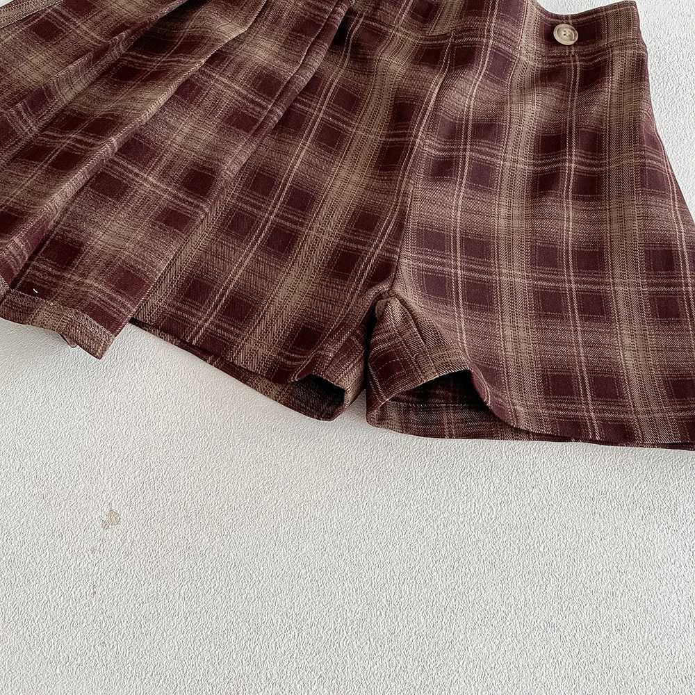 Vintage Girls Plaid Skirt Fall Spring Retro Pleated Kids Skirt Shorts Children Uniform Skirt Checked Safety Pants Skorts 2-14T H260407