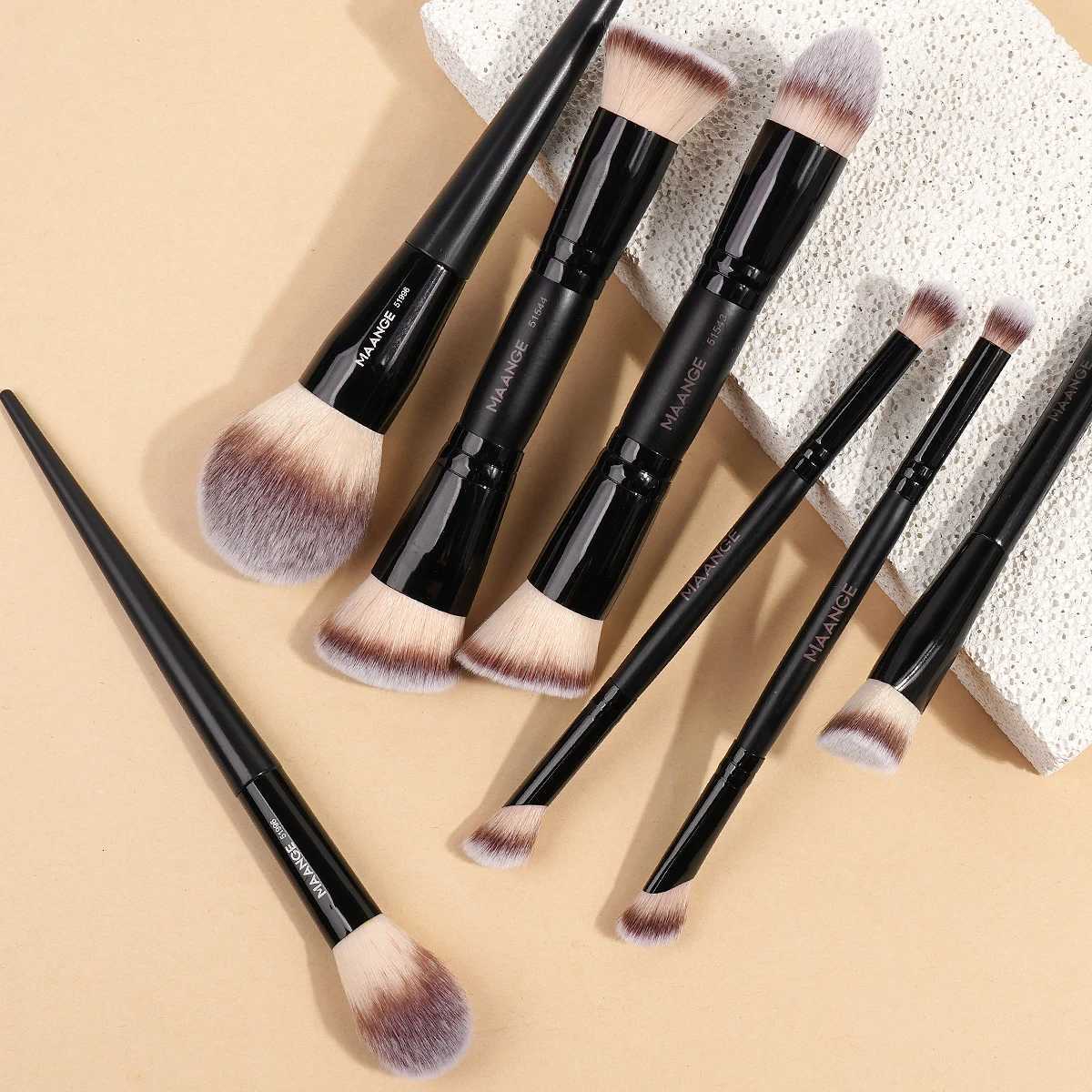 MAANGE Makeup Brushes Set Double Head Foundation Brush Concealer Brush Eyeshadow Brush Powder Brush Blending Makeup Beauty Brush Z260408