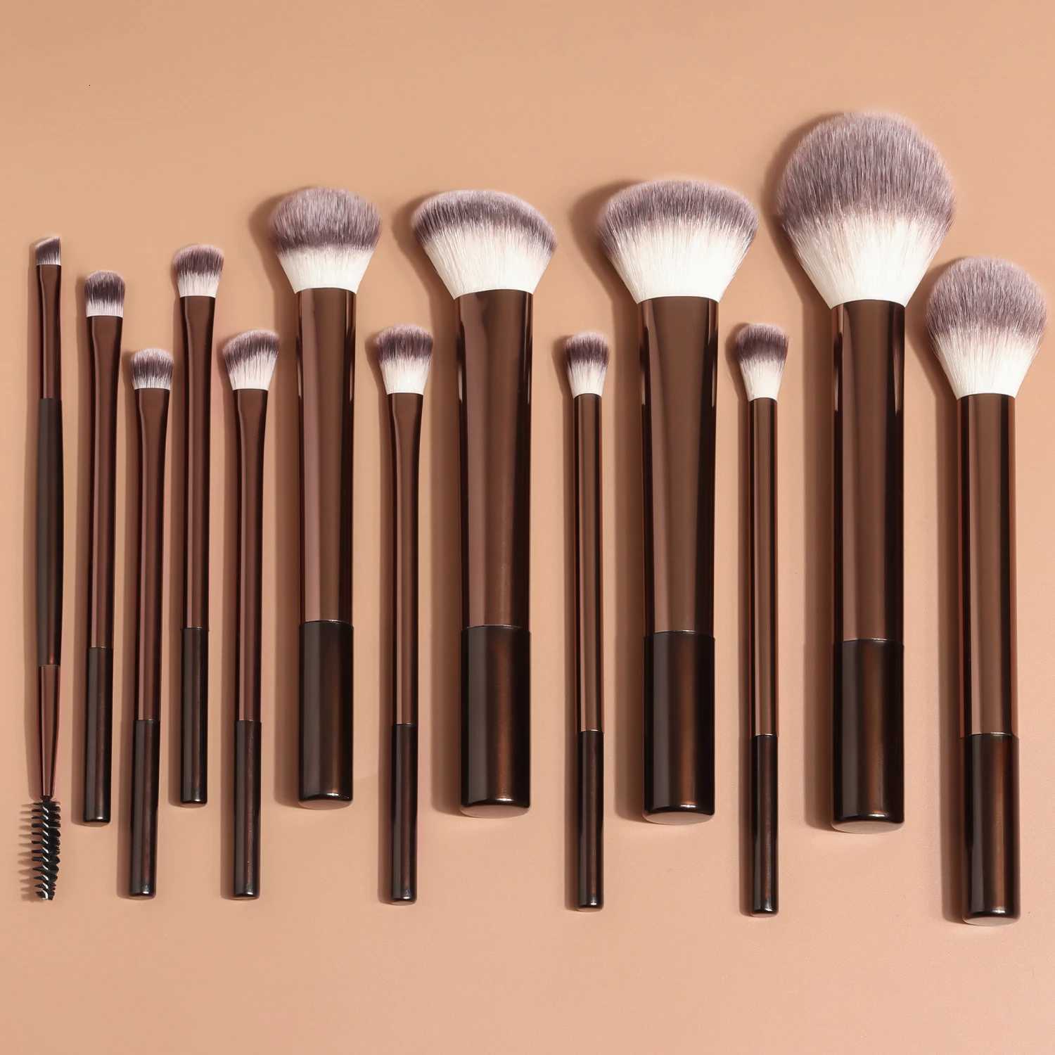 13PCS Makeup Brush Set Foundation Concealer Powder Eyeshadow Blush Brush Kabuki Blending Cosmetic Beauty Tool for Face Z260408