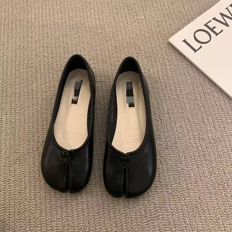 Ddmysports French Style Flat Soled Niche Women S Loafers New Spring Summer Low Cut Versatile Split Toe Granny Shoes Outdoor