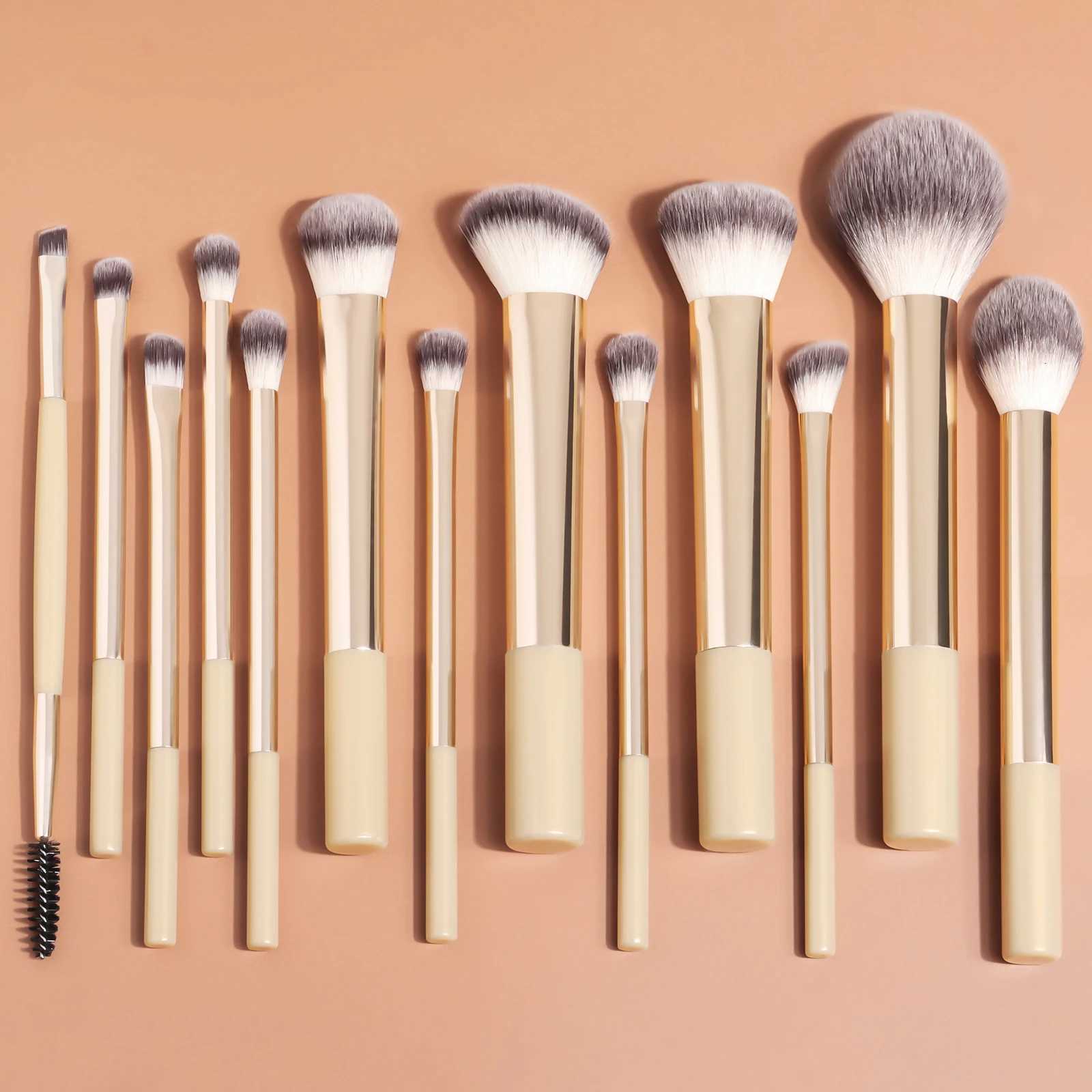 13PCS Makeup Brush Set Foundation Concealer Powder Eyeshadow Blush Brush Kabuki Blending Cosmetic Beauty Tool for Face Z260408