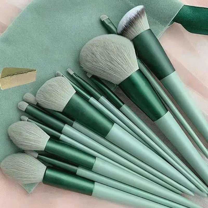 13 PCS/Lot Makeup Brushes Set Eye Shadow Foundation Women Cosmetic Powder Blush Blending Beauty Make Up Tool Z260408