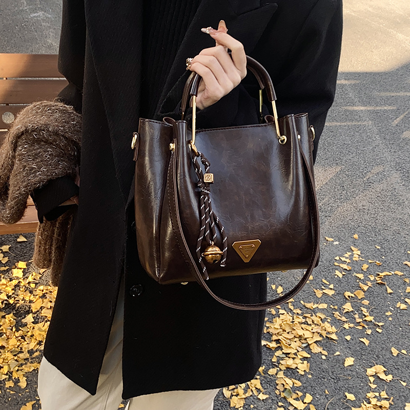 Large Capacity Leather Bucket Bag, Women's Black Handbag with Dual Carry Ways, Spacious Laptop Tote for Work