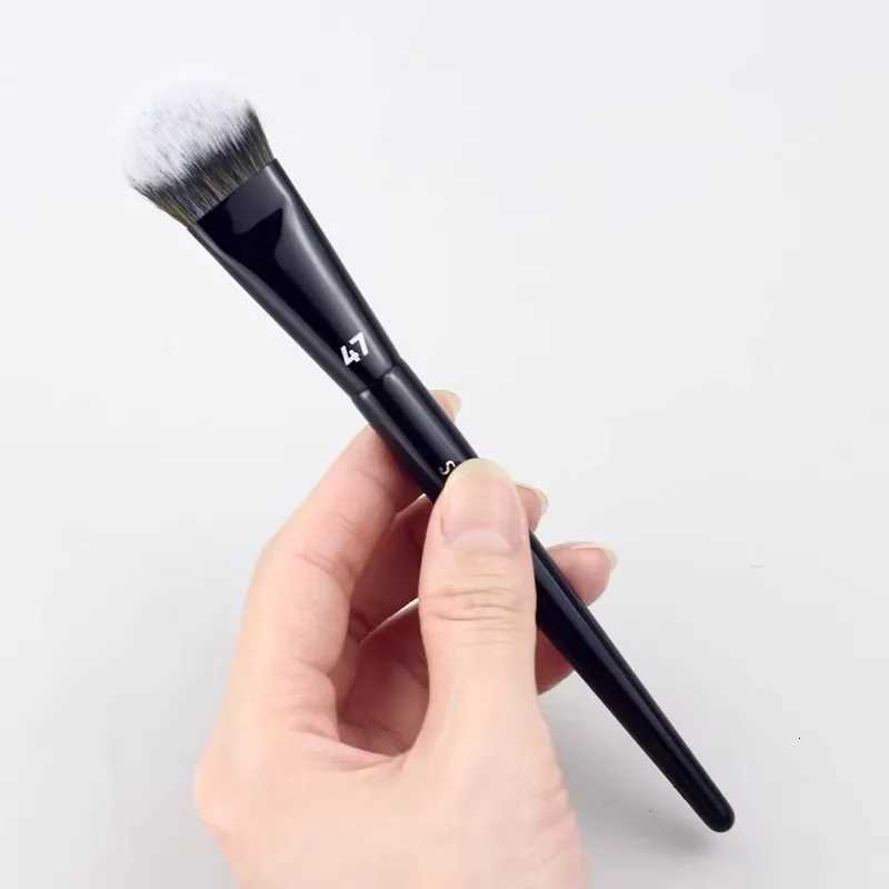 No47 Professional Foundation Brush Broom Head Liquid Foundation Shadow Repairing Brushes Women Face Base Makeup Beauty Tools Z260408