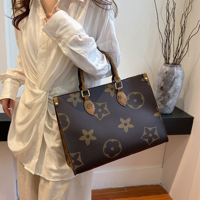 Vintage Classic Bag for Women, Old Flower Tote Bag, High-end Commuter Handbag, Single Shoulder Large Capacity Cross-border