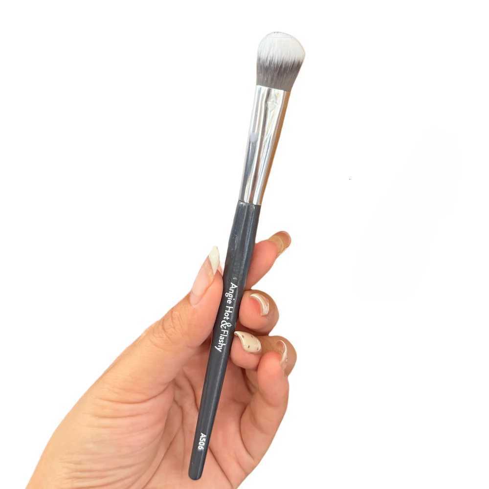 ANGIE HOT FLASHY A506 CONCEALER Brush Under-Eye Concealing Contouring Makeup Brush Z260408