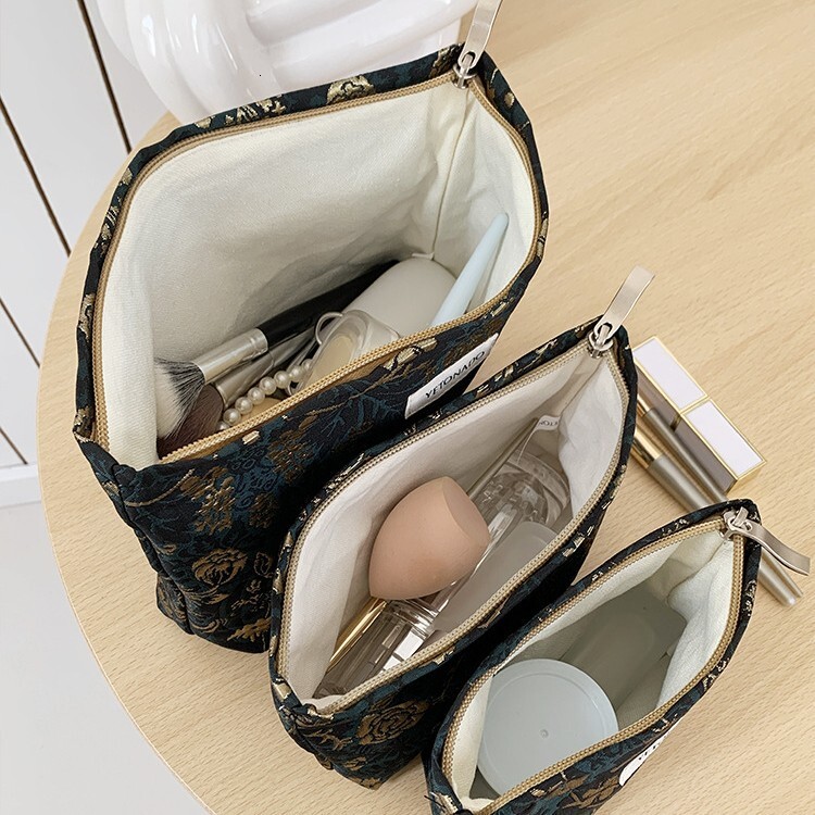 Storage Bag Large Capacity Vintage Embroidered Flowers Design Travel Portable Clutch Toiletry Bag Black Gold Color