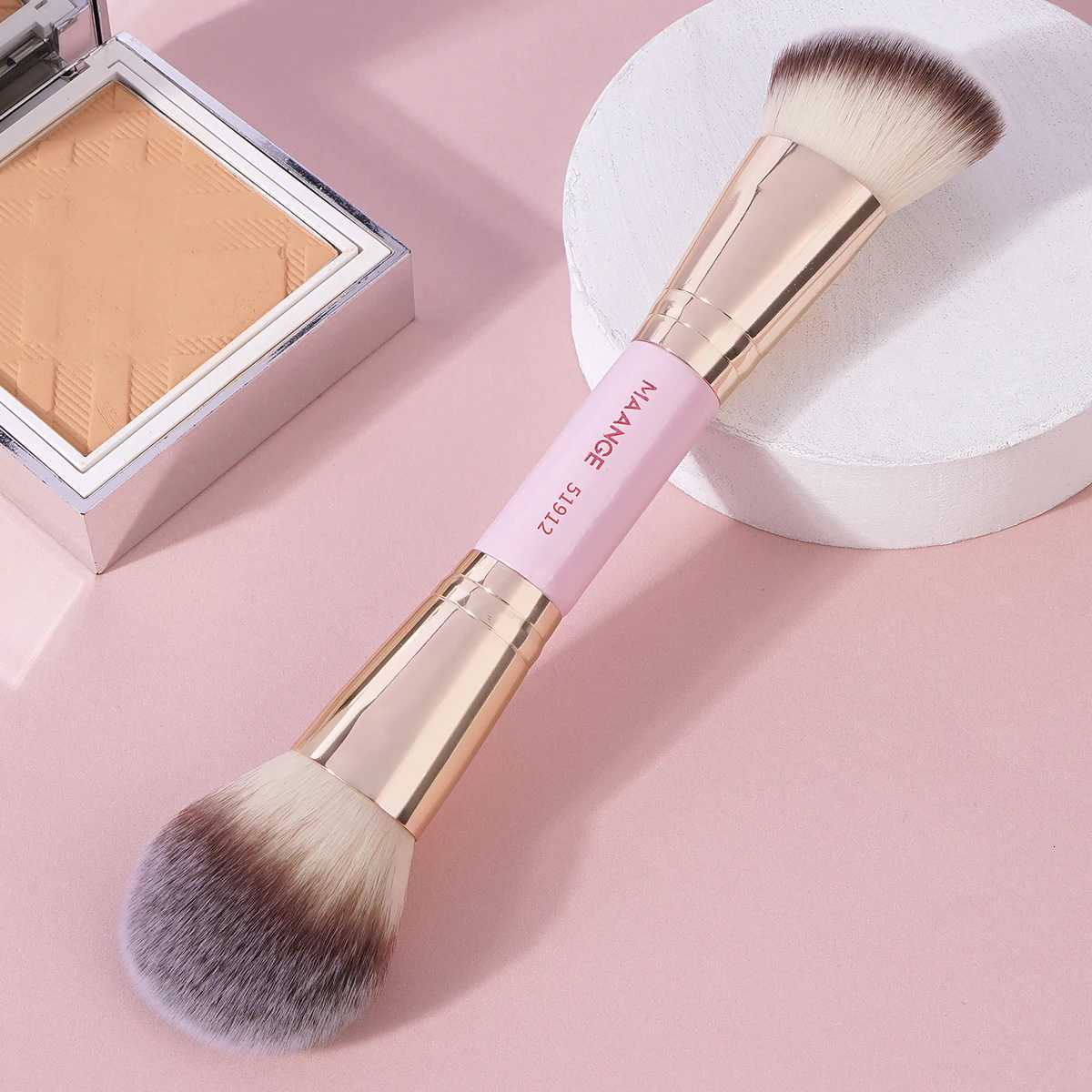 MAANGE Dual-end Makeup Brush for Foundation Powder Blush Contour Soft Dense Bristles Strong Powder Grabbing for Gifts Z260408