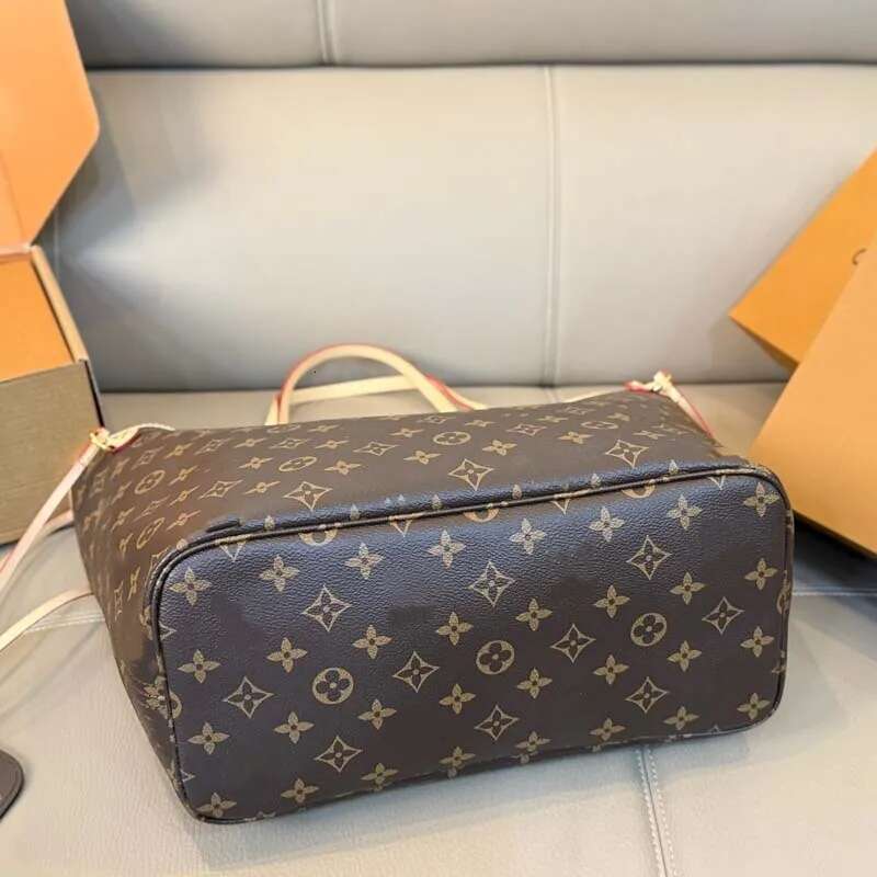 Fashion TOP Luxury Classic Large Capacity Multi-Function Shoulder Designer Handbag Four Seasons for Daily Activities Tote Big Bag