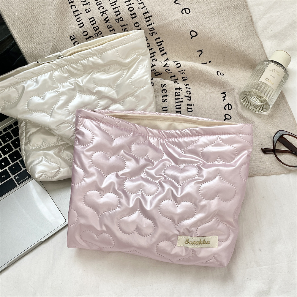 Storage Bag Korean Style Quilted Heart Pattern Glossy Leather Luxury Texture Clutch Makeup Skincare Pouch Coin Purse Inner Liner Multifunctional