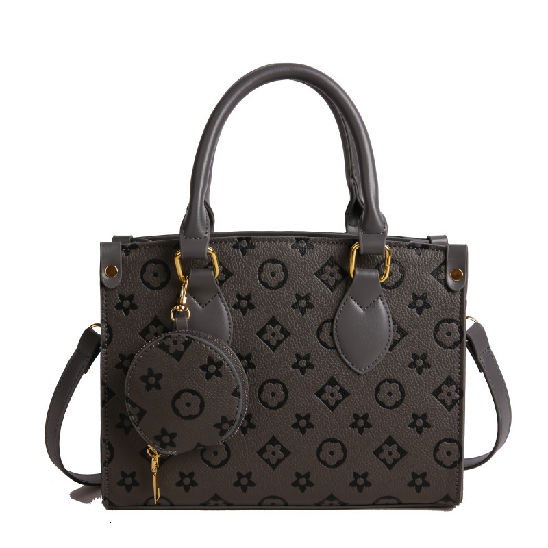 Summer New Fashionable Retro Women's Textured Ladies Shoulder Bag Commuter Handbag