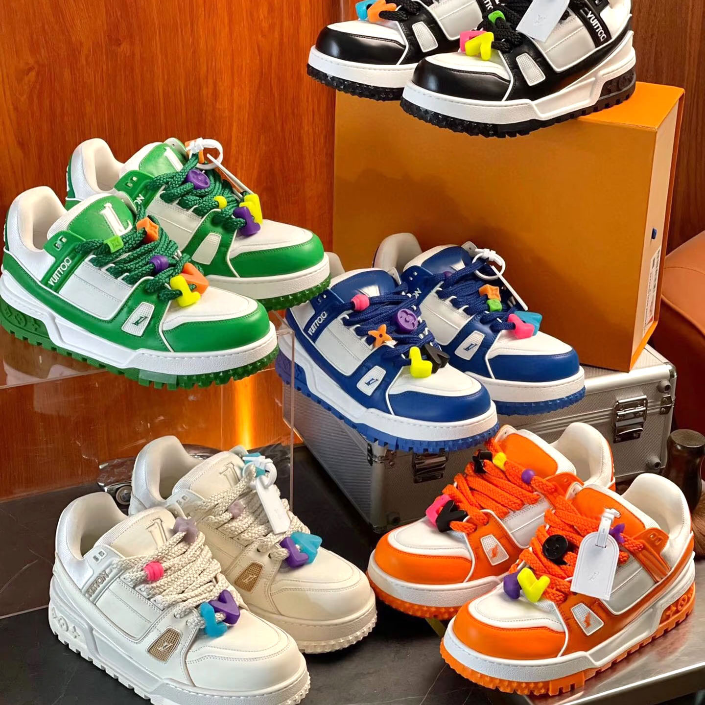 Designer shoes luxury Sneaker designer mens women trainers casual shoes Sneaker triple white pink sky black yellow denim sneakers high quality Casual Shoes 35-46