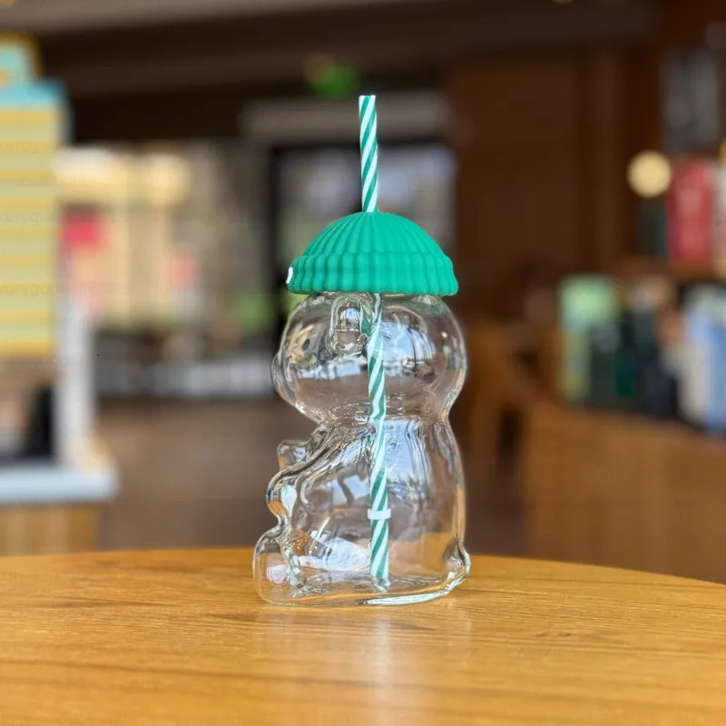 20oz Bear Straw Cute Transparent Glass Cup with Hat Iced Coffee Cold Drink Gift Water Bottle with Sign