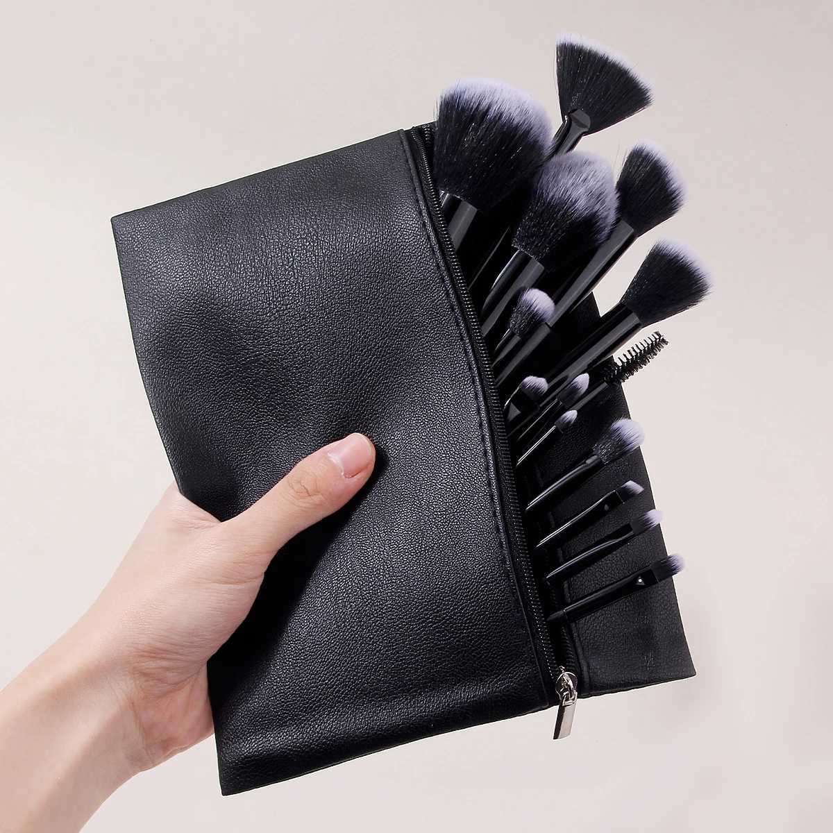 17-piece multi-functional makeup brush set soft triangular makeup pads zipper-style storage bag for beauty tools Z260408