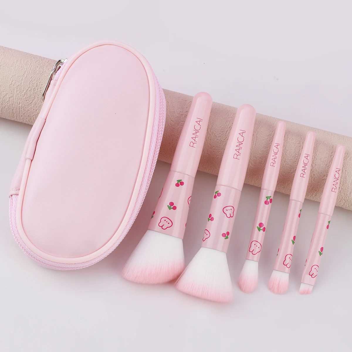 5Pcs Cute Compact Makeup Brush Set With Case Premium Brush for Flawless Foundation Blush Eyeshadow Application Beauty Tools Z260408