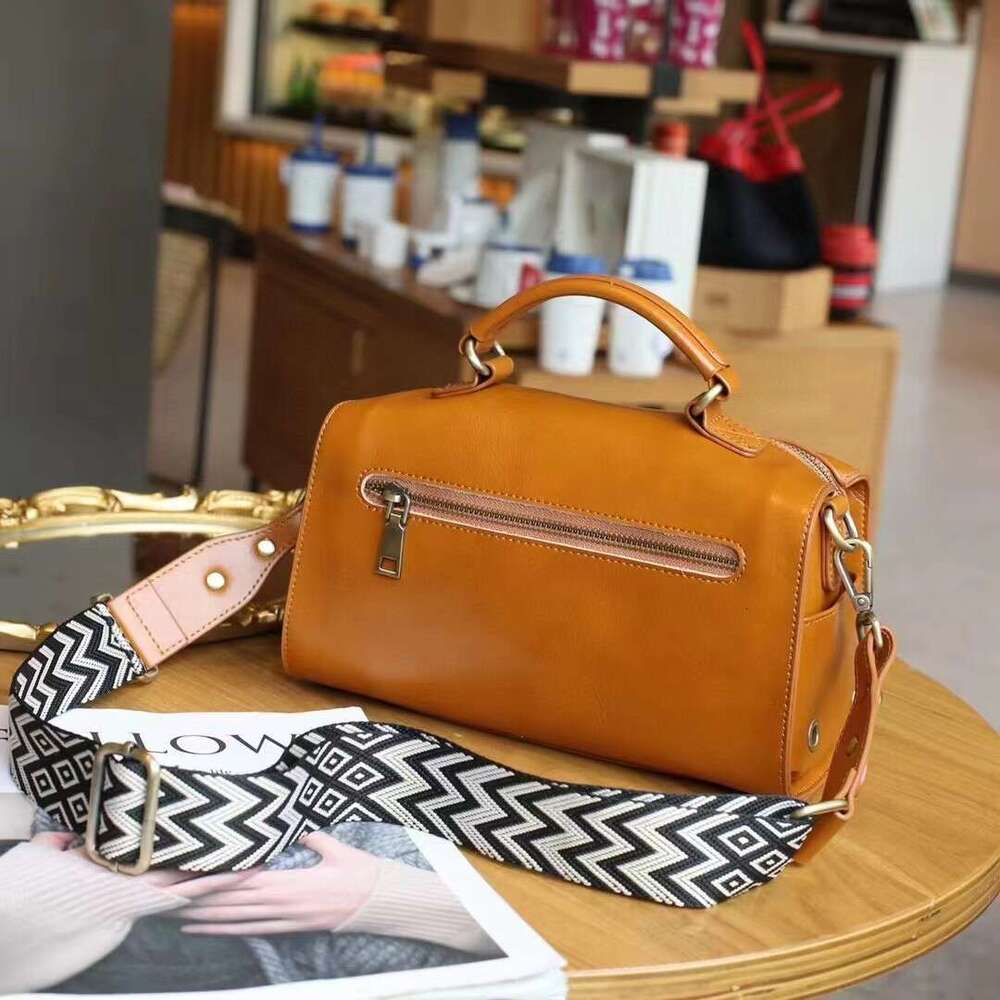 2026 Spring Summer Luxury Boston Bag for Women, Retro Square Handbag, Soft Leather Large Capacity Crossbody Shoulder Bag, Direct Sale SENYY