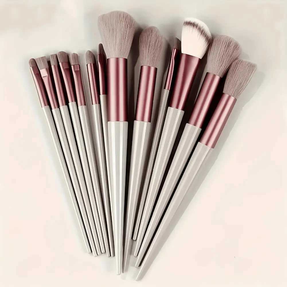 Professional Makeup Brush Set Soft Fluffy Foundation Powder Eyeshadow Blending Brushes Beauty Tool Kit for Women Z260408