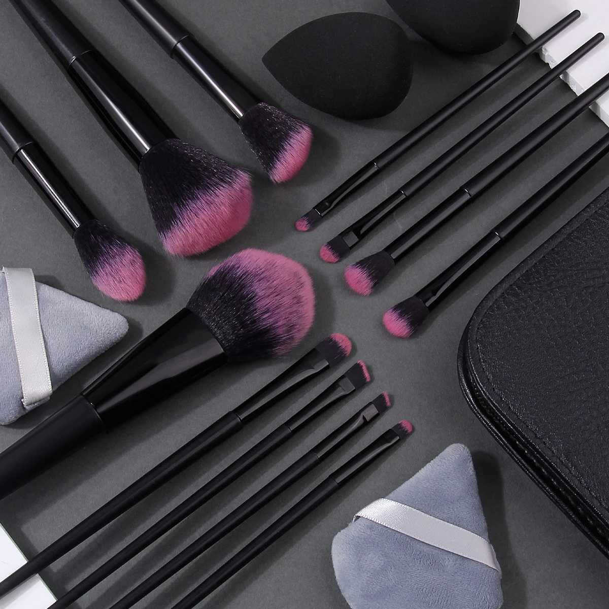 17PCS Portable Makeup Brush Set - Multi-purpose Facial Brush Set Super Soft Sponge/Blotting Pad Large Capacity Storage Bag Z260408