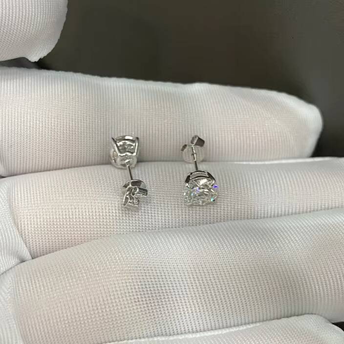 Custom 10k Solid Gold Earrings Stud 1CT Round Brilliant Cut Lab Grown Diamond Earring with Lab HPHT CVD Diamond
