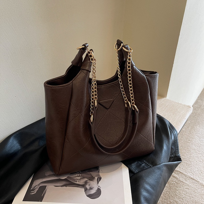 Large Quilted Leather Tote, Women's Brown Chain Shoulder Handbag, Trendy Daily Commute Bag for Work