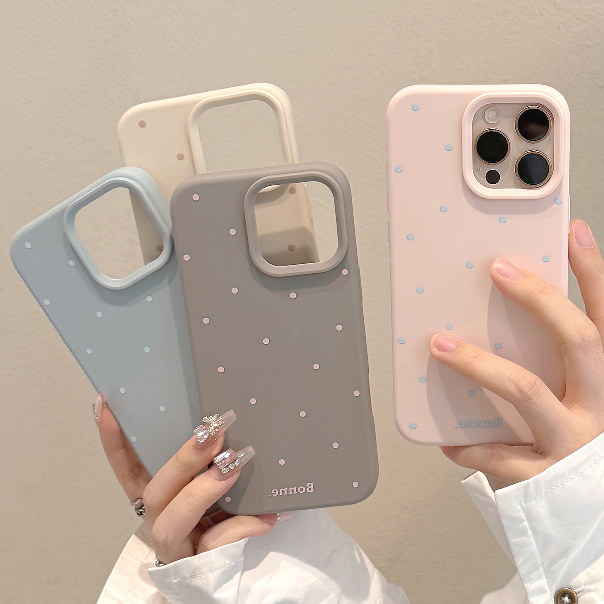 Minimalist Polka Dot Silicone Case for iPhone 16 17 Pro Max