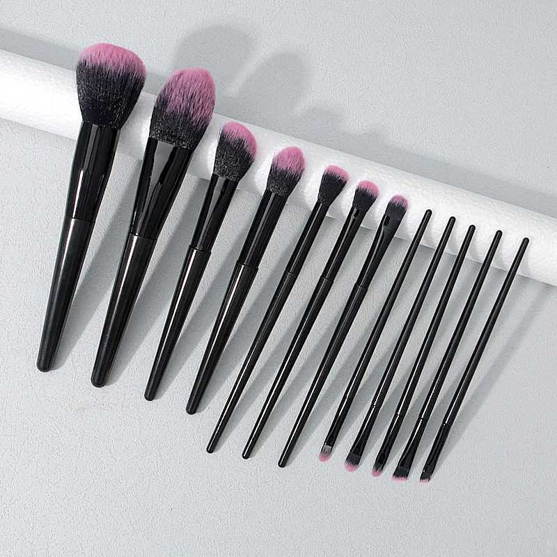 12Pcs Professional Makeup Brushes Set Complete Face Eye Makeup Tools Powder Blush Eyeshadow Brushes Kit for Women Beauty Tools Z260408