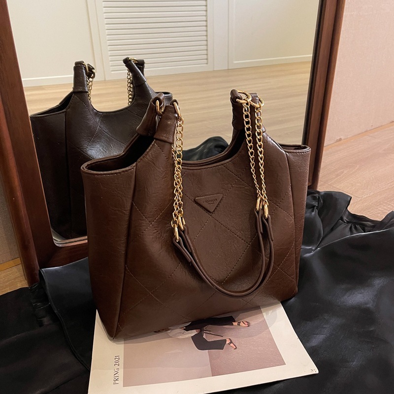 Large Quilted Leather Tote, Women's Brown Chain Shoulder Handbag, Trendy Daily Commute Bag for Work