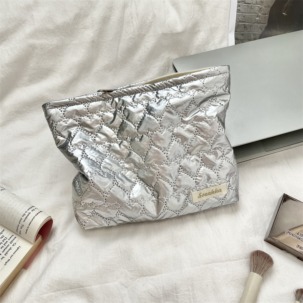 Storage Bag Korean Style Quilted Heart Pattern Glossy Leather Luxury Texture Clutch Makeup Skincare Pouch Coin Purse Inner Liner Multifunctional