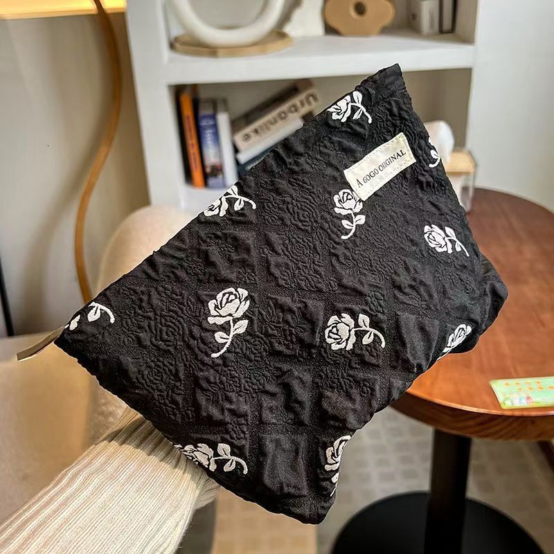 Makeup Bag Ins Niche Corduroy Color Block Striped Camellia Pattern Checkerboard Texture Designer Style Portable Travel Business Trip Skincare Storage 