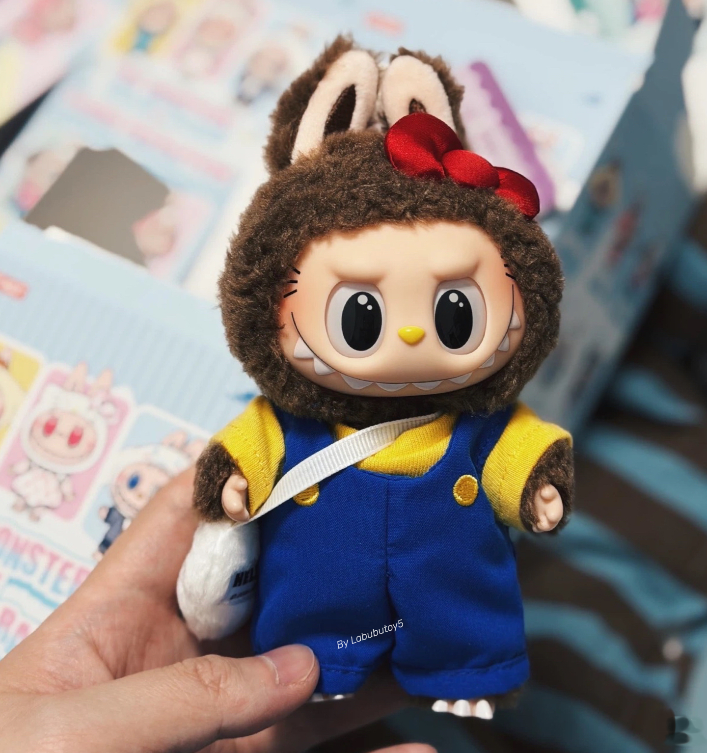 THE MONSTERS Labubu Secret Edition CLASSIC HELLO KITTY Hello Kitty and Friends Series Vinyl Plush Pendant Blind Box Cute Collectible Toy YIZHIXING