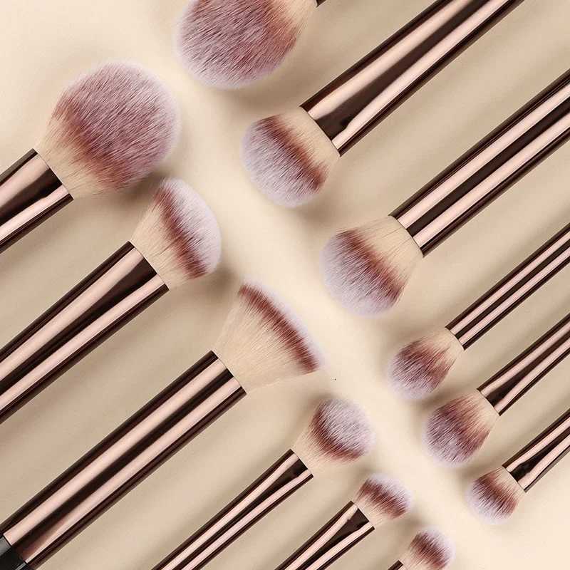 12pcs Professional Makeup Brush Set Eyeshadow Powder Blush Brushes 2pcs Makeup Sponges makeup brushes set premium Z260408