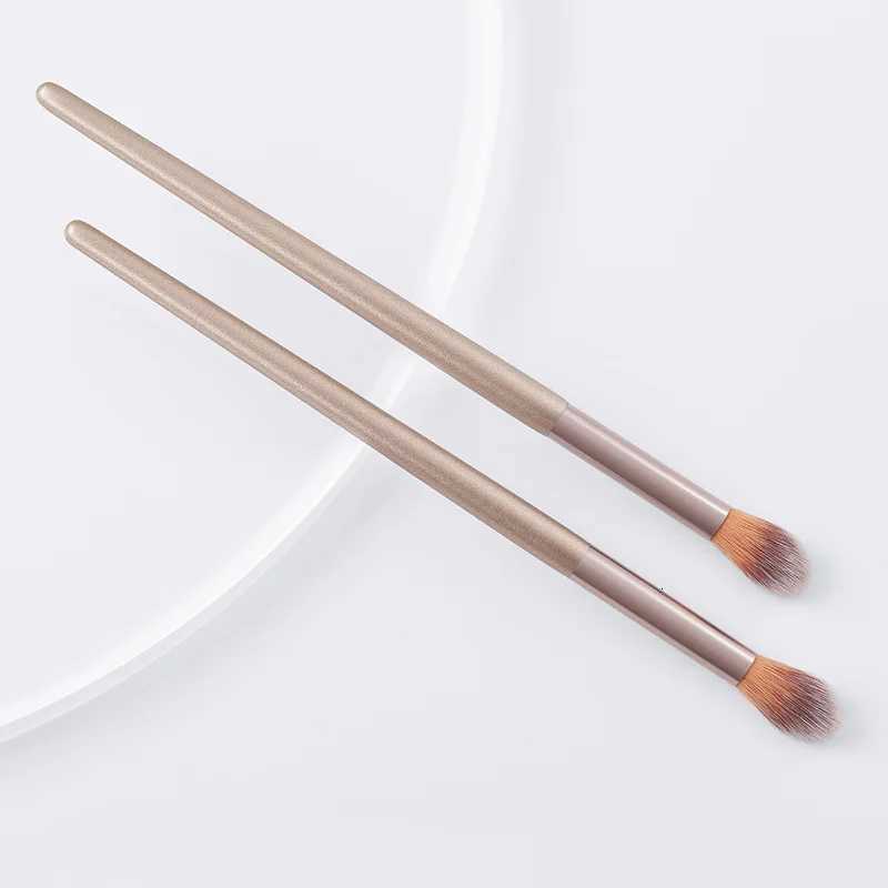2pcs Nose Shadow Contouring Brushes Set Champagne Gold Eyeshadow Makeup Brushes Set for Facial Contouring Makeup Tools Z260408