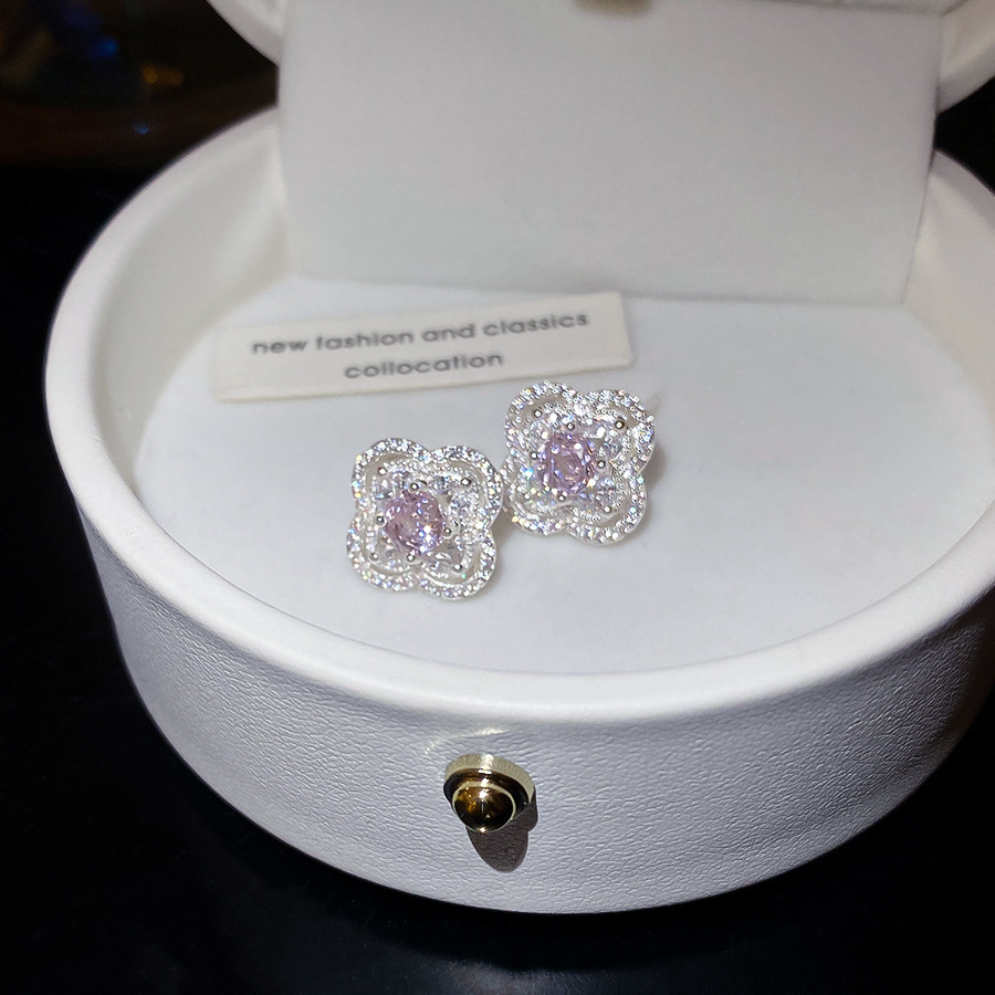 Silver needle full diamond flower stud earrings, diamond-cut rose, simple, exquisite, fashionable, versatile, light luxury, high-end earrings for wome - view 7