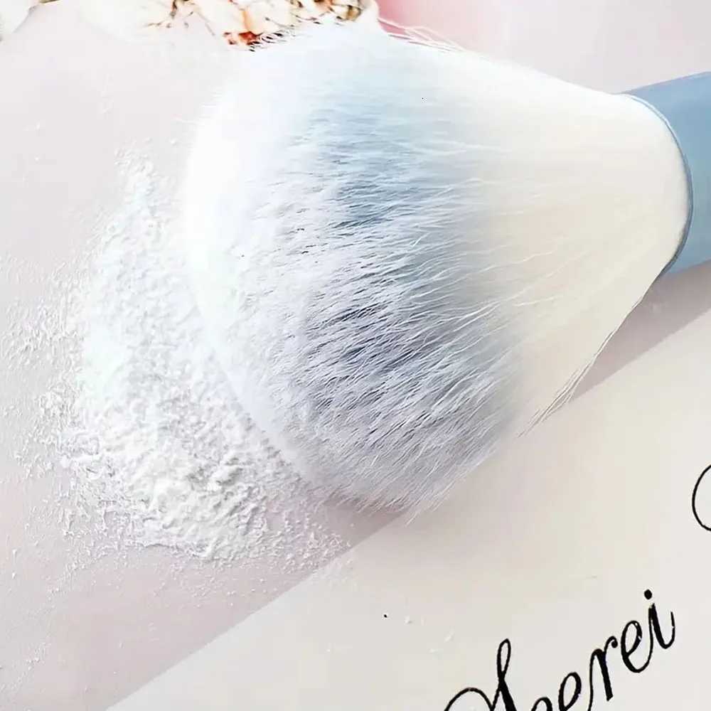 12pcs Professional Makeup Brushes Soft Portable Makeup Brushes Foundation Blush Powder Eyeshadow Concealer Blending Makeup Brush Z260408