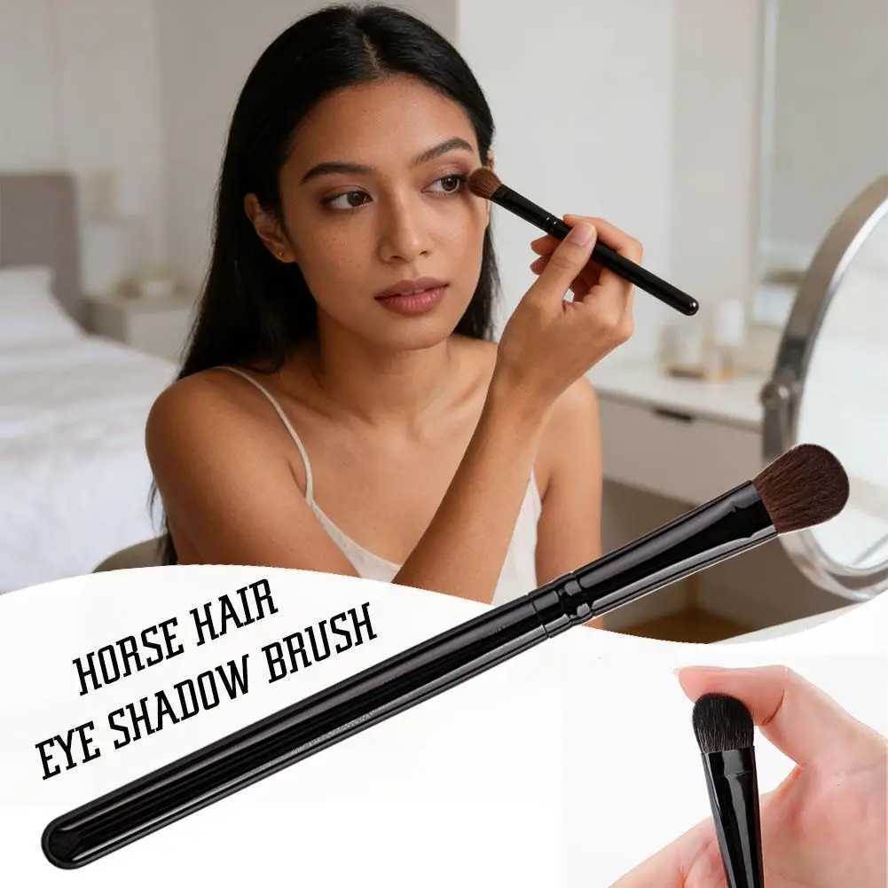 Professional Eyeshadow Brush Synthetic Bristles Precision Eyelid Crease Blending Tool Smooth Pigment Control Classic Z260408
