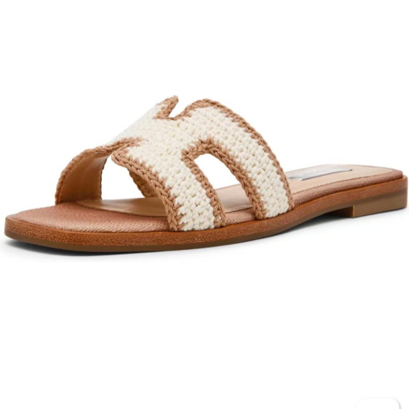 2026 new classic versatile woven designer slippers for summer outdoor home travel beach flat slippers for women