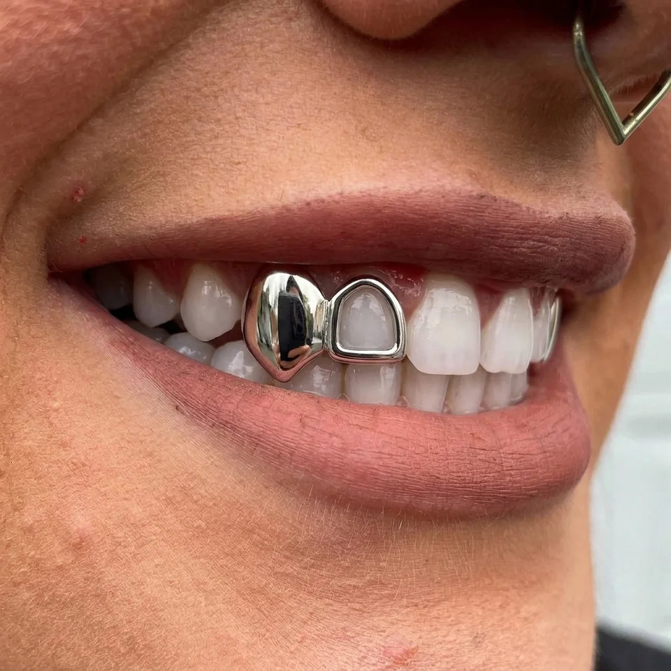 GUCY Hip Hop Double Cap Fang Yellow Gold Color Plated Canine Two Tooth Upper Top Left Fangs Hollow Teeth Grills 260407