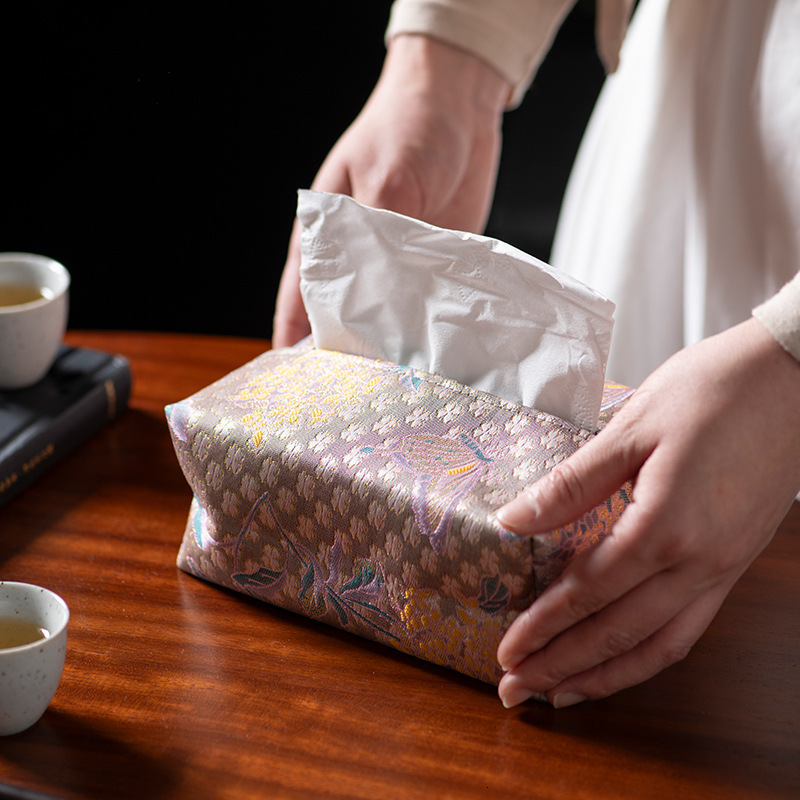 Tissue Box Chinese Zen Style Light Luxury Brown Background Four Leaf Clover Pattern Fabric Retro Living Room Tea Table Household Tissue Cover