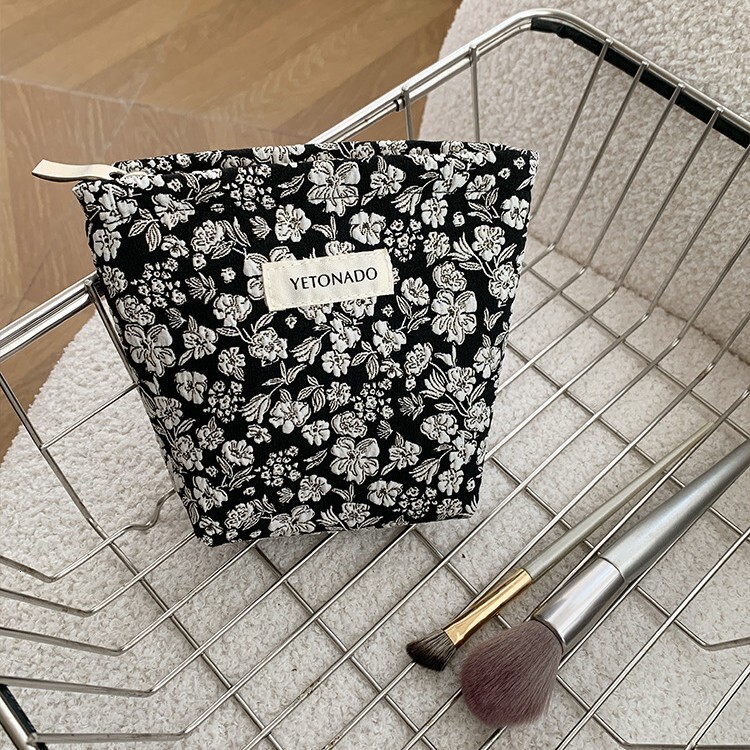 Storage Bag Ins Style Floral Large Capacity Portable Makeup Pencil Case Inner Pouch Travel High End Clutch Bag Flower Style Black Color