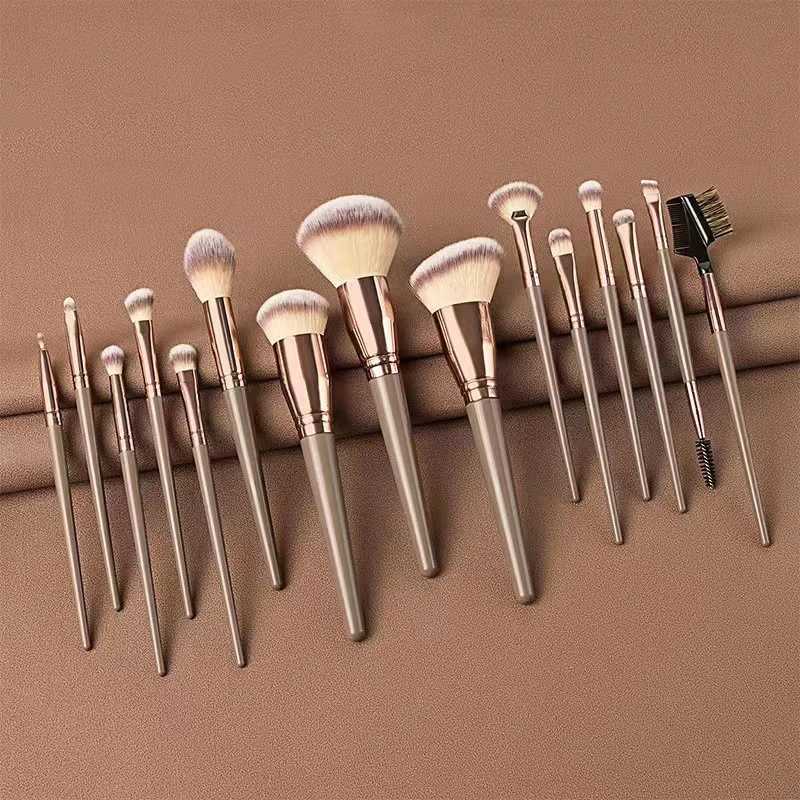 7/15Pcs Professional Cosmetics Makeup Brushes Powder Eye Shadow Foundation Contour Blusher Brown Beauty Tool For Women Z260408