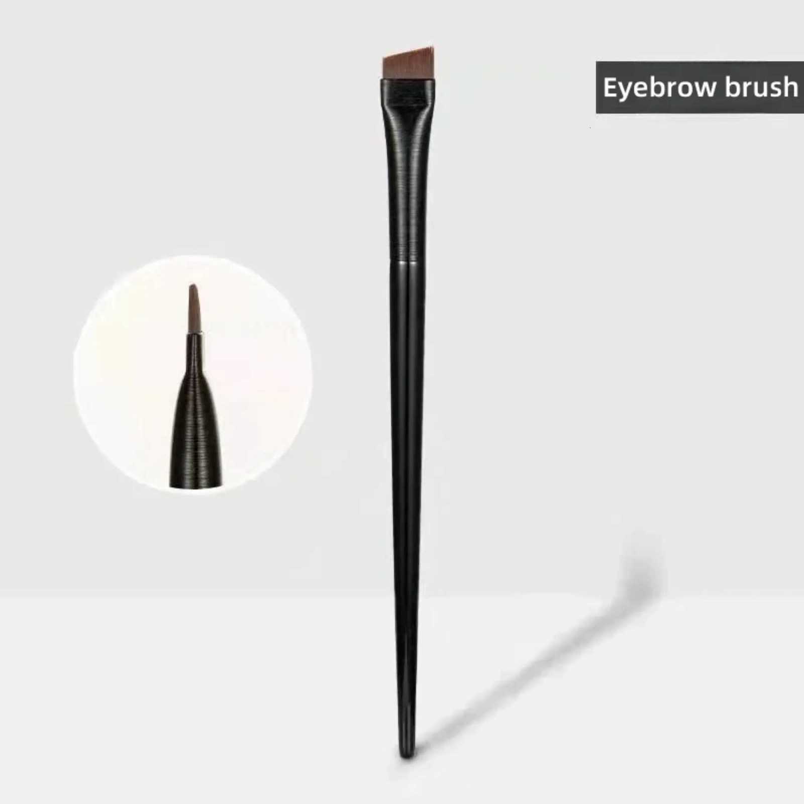 New 1pcs Eyebrow Contour Brush Blade Eyeliner Brush Portable Small Angle Horizontal Silkworm Brush Female Makeup Tool Z260408