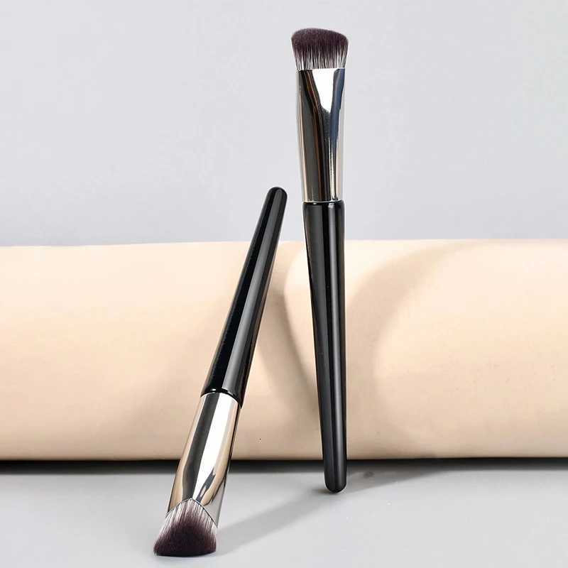 Under Eye Concealer Makeup Brush Triangle Foundation Brush for Liquid Cream Blending Concealing Cosmetic Makeup Tools Z260408