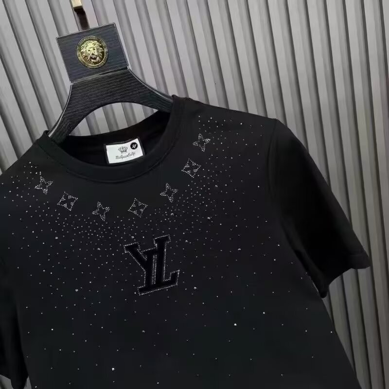 Mens Designer T Shirt Fast Delivery Embroidery Brand Hip Hop Top Essentials Shirt High Quality High Version Versatile Comfortable Fabric Short Sleeve 