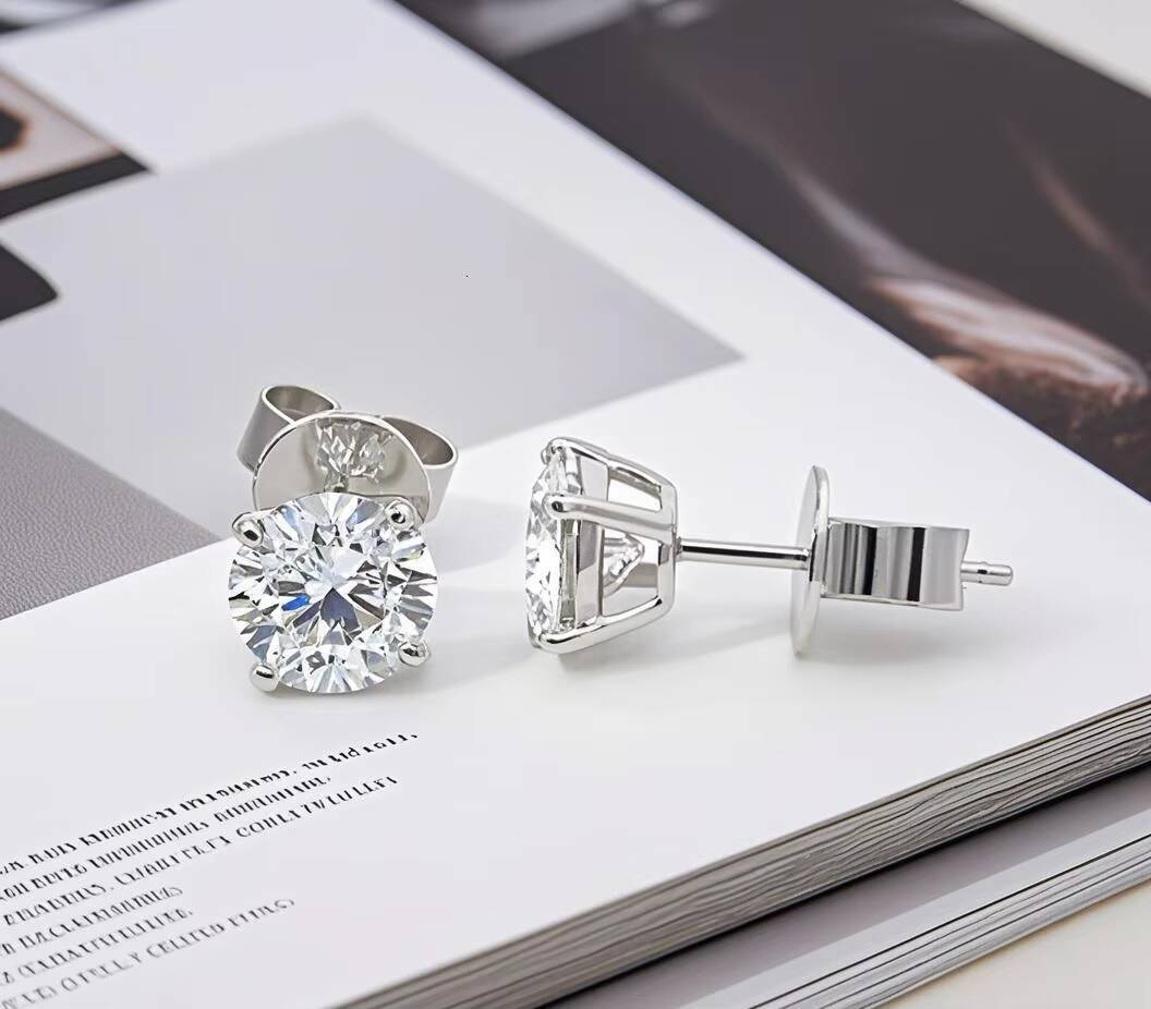 Lab Grown Diamond Stud Earrings 18K White Gold Earrings Women Fashion Jewelry Accessories Customized 4 Prongs Setting