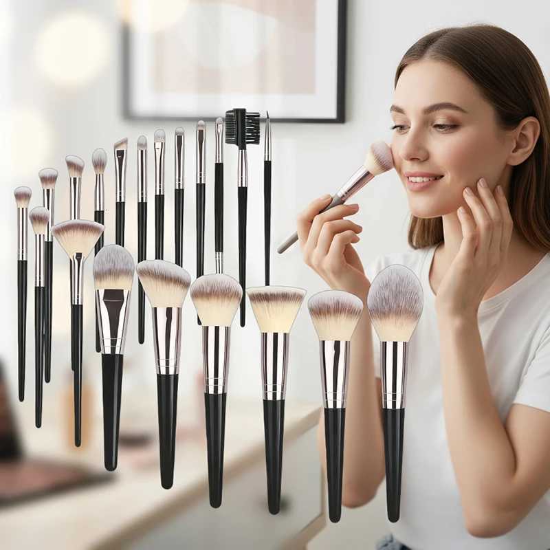 Professional 3-20PCS Makeup Brushes Set Soft fluffy brushes for foundation eyeshadow concealer blending blush kabuki i Z260408