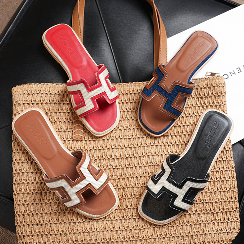 Free shipping Designer Slippers Designer Slip-On House Shoes with Comfortable Cushioning all-match high quality simple
