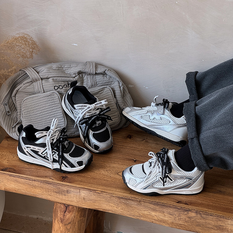 2026 Autumn New Children's Alphabet Sneakers Fashion Brand Big Kids Non-slip Running Shoes Boys & Girls Casual Board Shoes