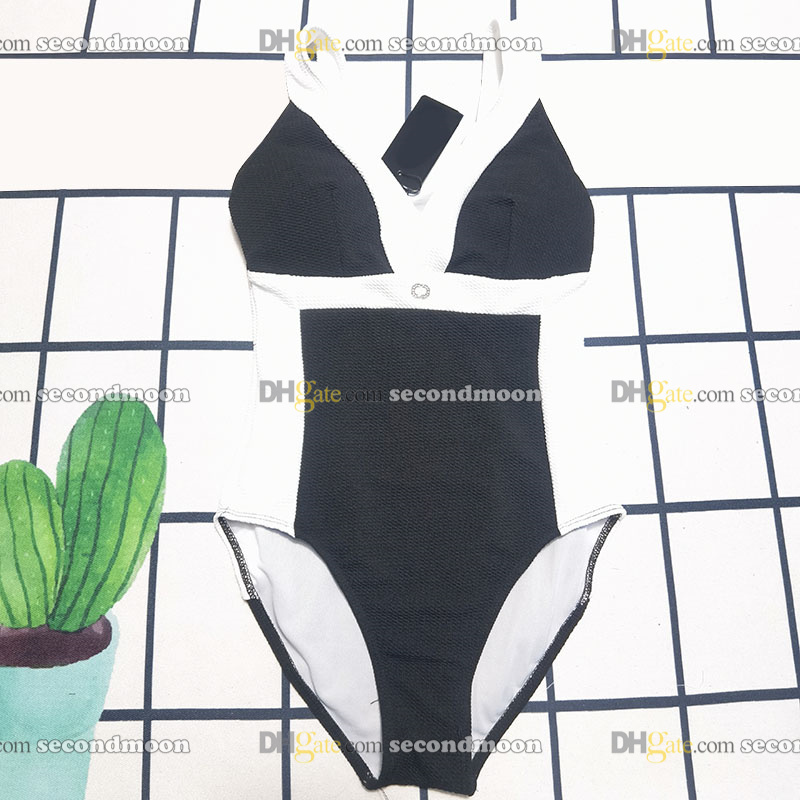 Luxury Women Monokini Swimwear Designer V Neck Bodysuit Slim Fit Beachwear Summer Cover Up Swimsuit