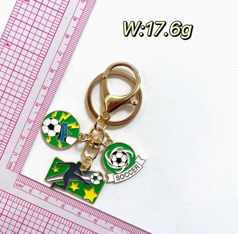 World Cup Soccer Memorabilia Keychain and Car Hanging Accessories in Zinc Alloy for the US Canada and Mexico 26-4.3-6